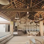 Country house Arts In *